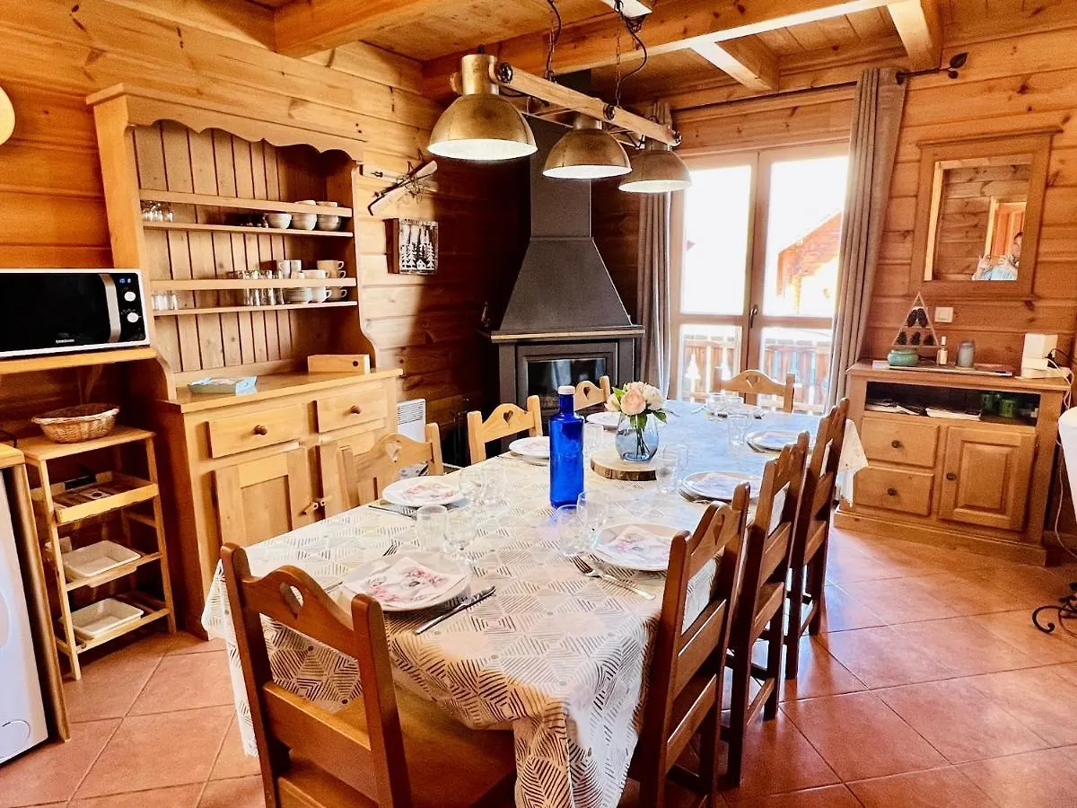 Chalet Cosy Au Coeur Du Devoluy Avec Vue Magnifique Le Devoluy